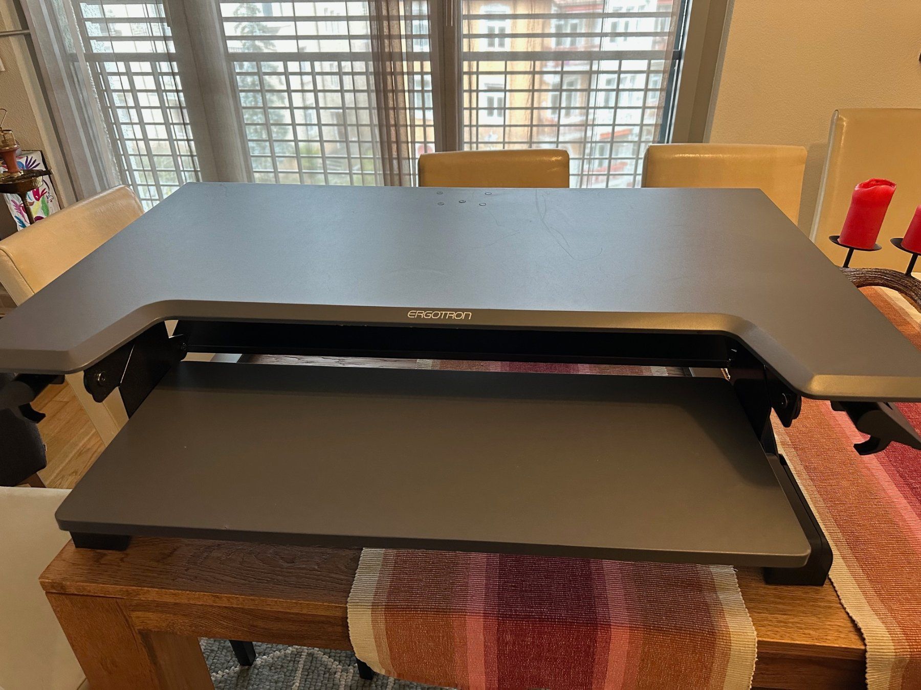 Staffa per monitor: Ergotron WorkFit-TL- Originalpreiss 620 CHF – Usato da Zürich venduto da ibizahot 1
