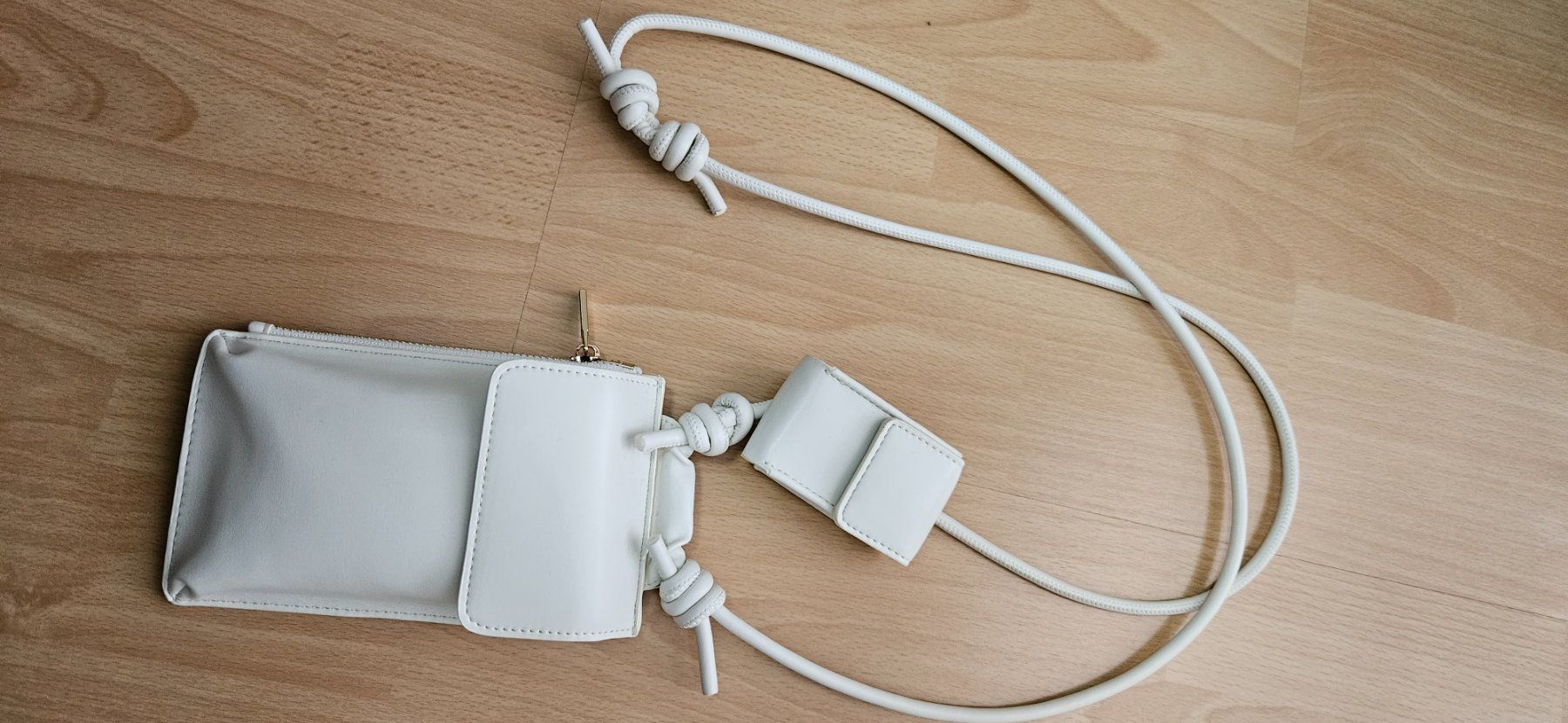 Borse da donna: Handy Tasche weiss neu – Nuovo (secondo la descrizione) da Basel venduto da Ricardo.adela24 1