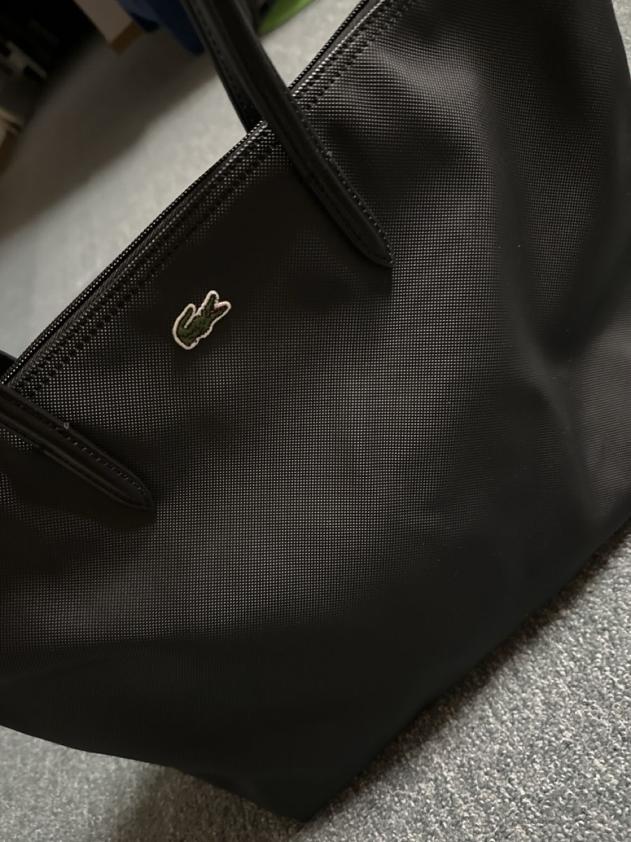 Lacoste Sacs femmes: Shopper Lacoste neu – Neuf (Voir description) à Baltschieder par YmroBe