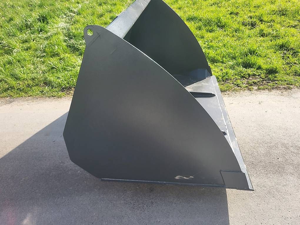 Hoflader: Volumenschaufel 1.8m  1530L – Neu und originalverpackt aus Giswil von Hans83