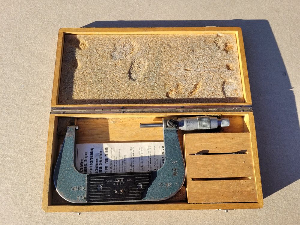 Tesa Misurare: Tesa Bügelmessschraube 75-100 mm mit Holzkiste – Usato da St. Silvester venduto da dan_c8f9 1