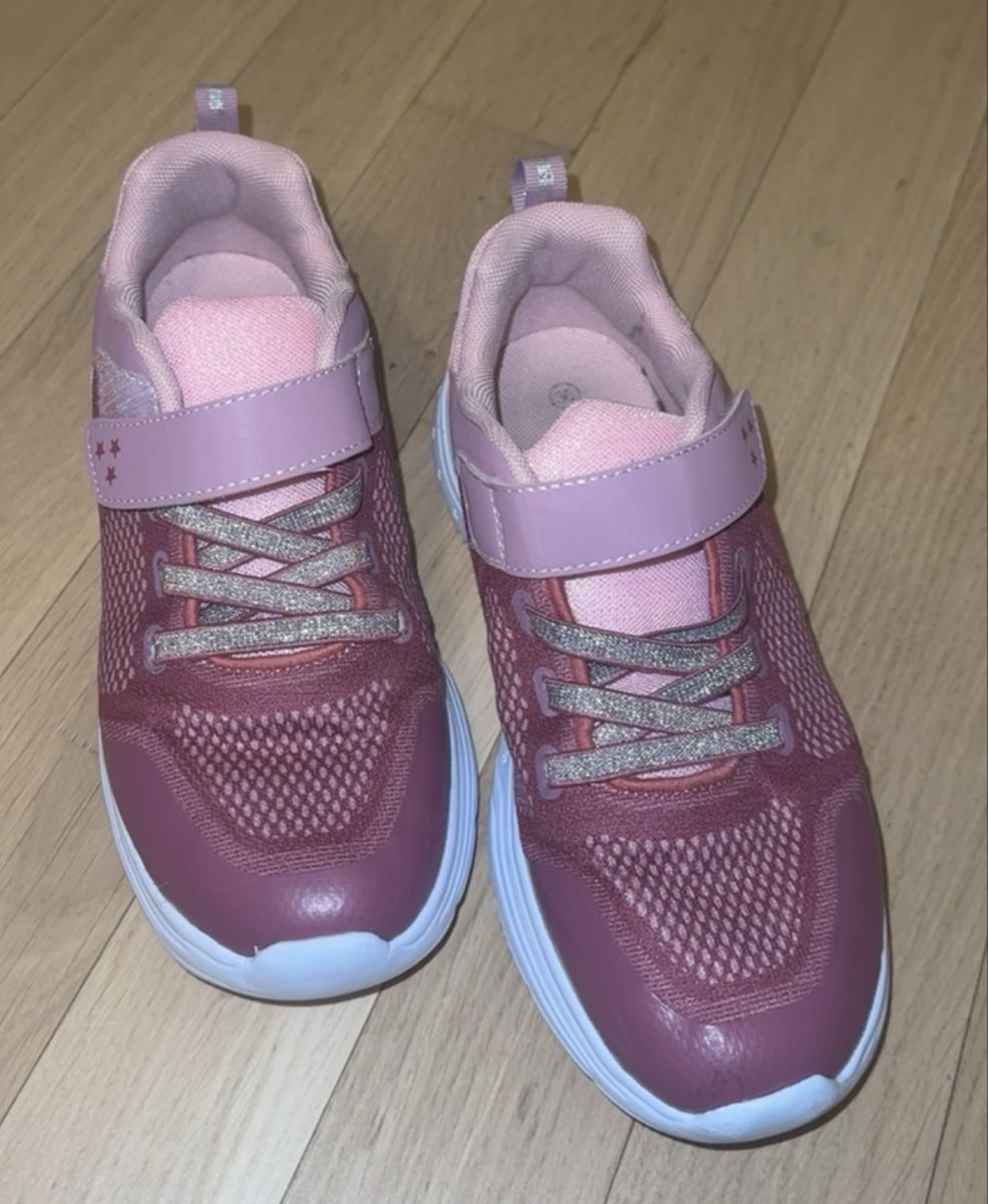 Dosenbach Scarpe per ragazzi: Bequeme Pinke Kinder-Sneaker – Usato da Bülach venduto da RuShe_ 1