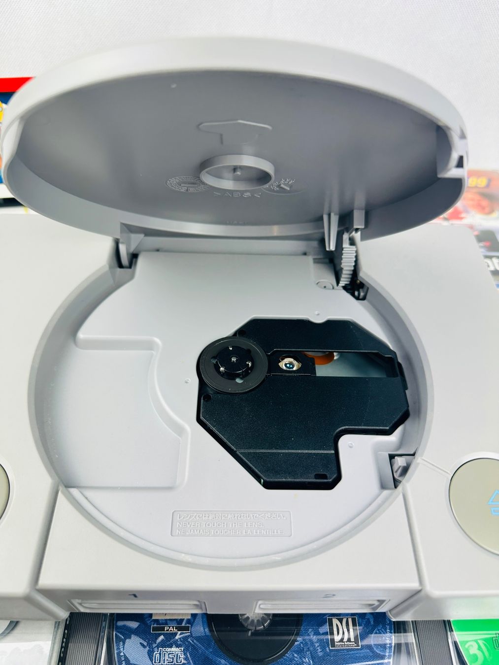 Sony Console: PS1 Bundle Konsole 11 Spiele + Dualshock Controller Konvolut – Usato da Kappel SO venduto da MyFunBox 2
