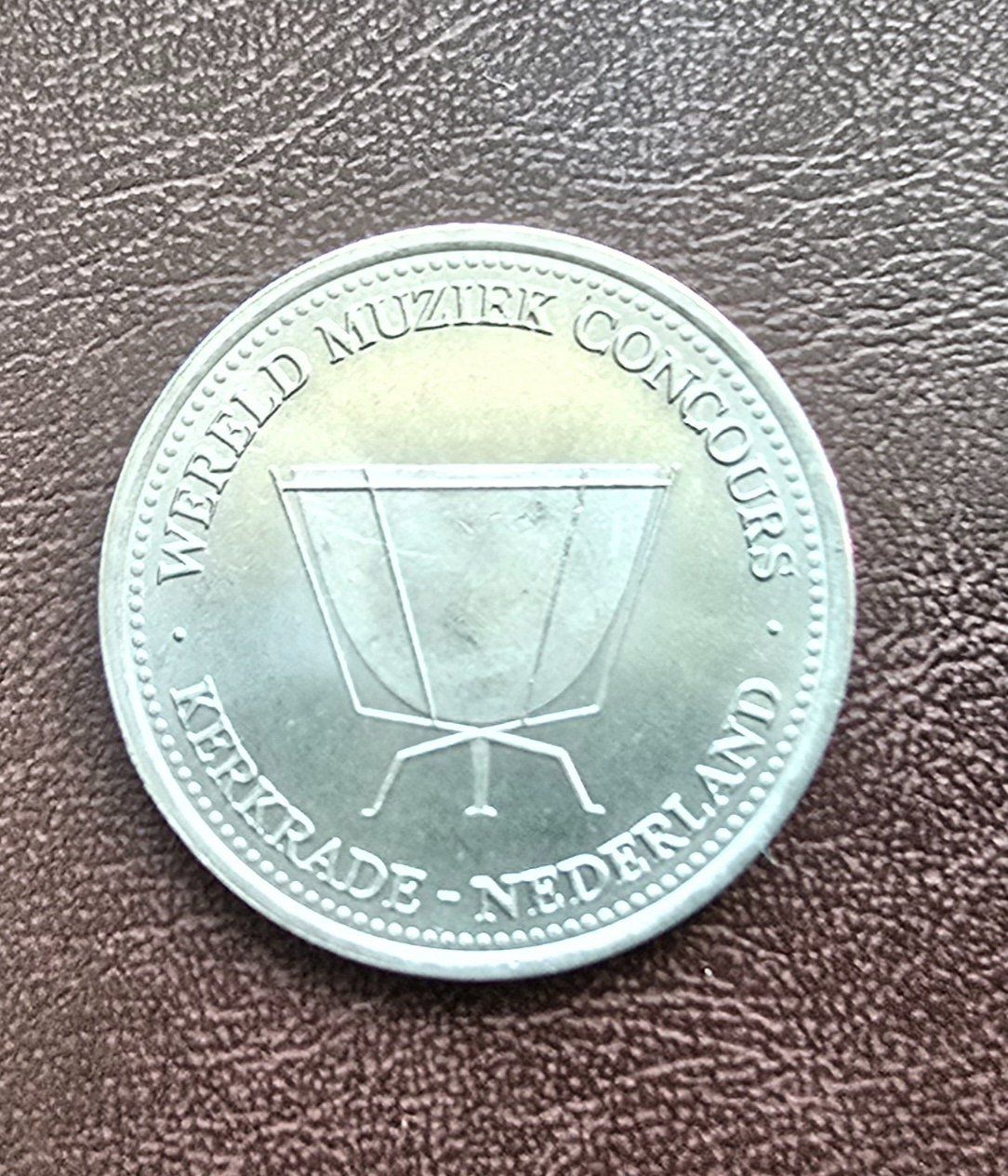 Medaillen: NL Medaille-Kerkrade 5 Florijn 1985 – Neu (gemäss Beschreibung) aus Hittnau von stamps_and_coins