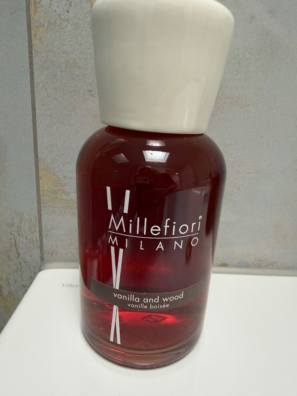 Spray per ambienti: Millefiori Duftdiffusor Glas, Vanilla & Wood, 250ml. – Nuovo e nell'imballaggio originale da Ehrendingen venduto da Nr.7
