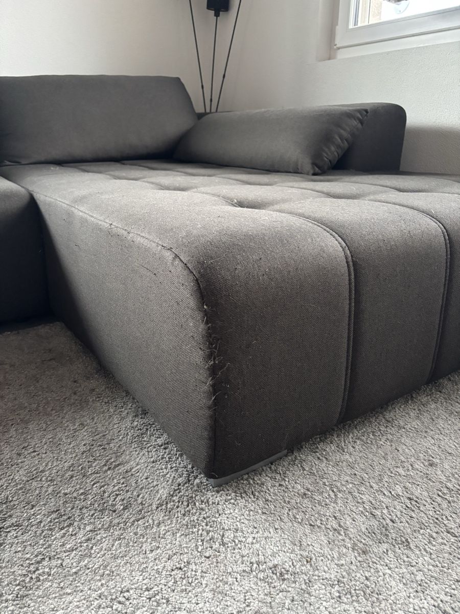 Divani: Ecksofa anthrazit mit Schlaffunktion gebraucht Zustand – Usato da Uffikon venduto da Sim_578c 1