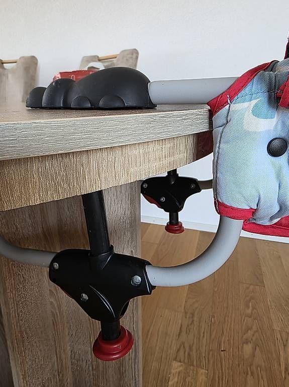 Seggioloni: Chaise de table Chicco – Usato da Epalinges venduto da Cindy_F91 2