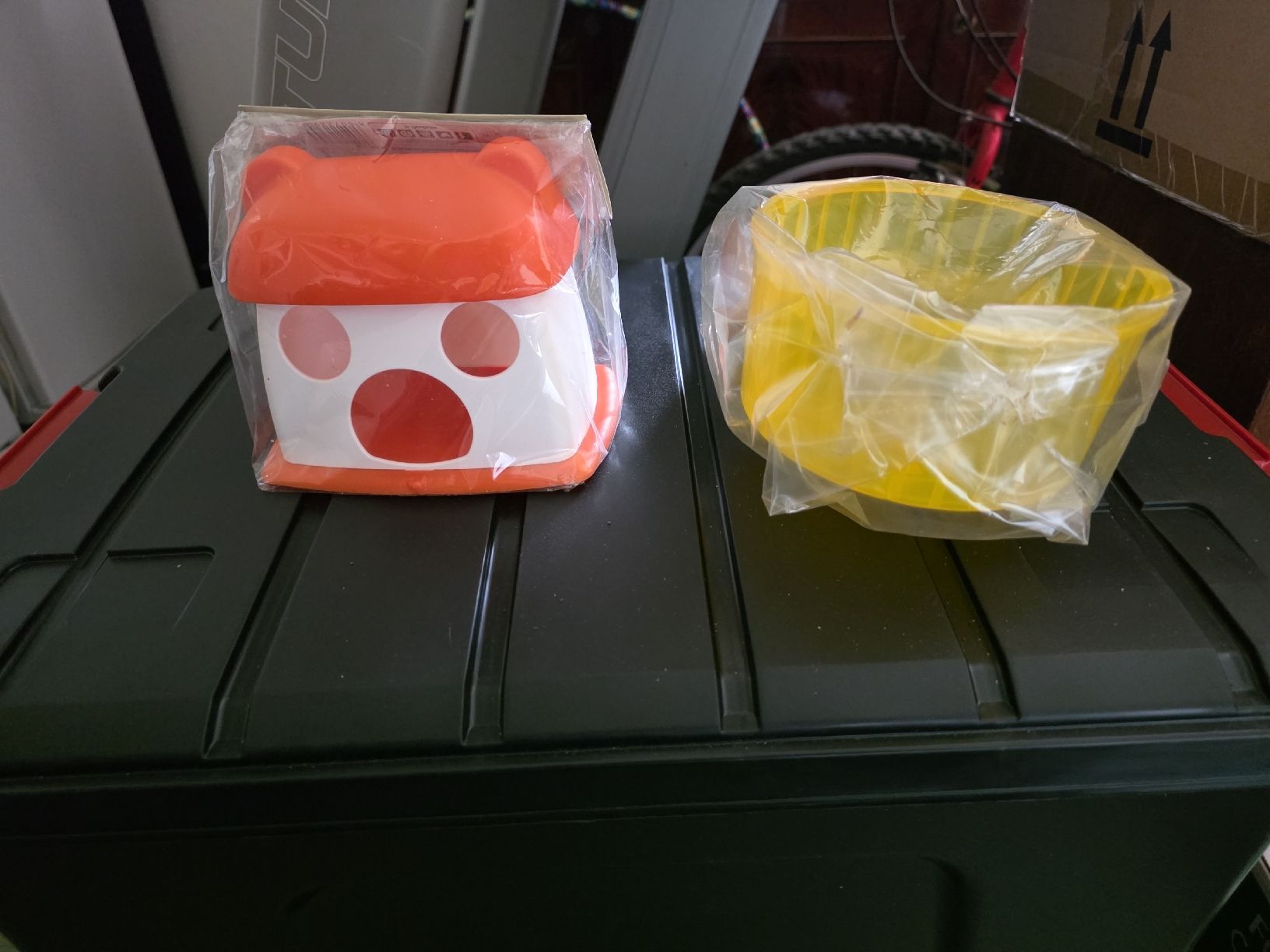 Gabbie, trasporto & Sicurezza: Casetta e ruota per gabbia criceto – Nuovo e nell'imballaggio originale da Rancate venduto da Chrisbiro