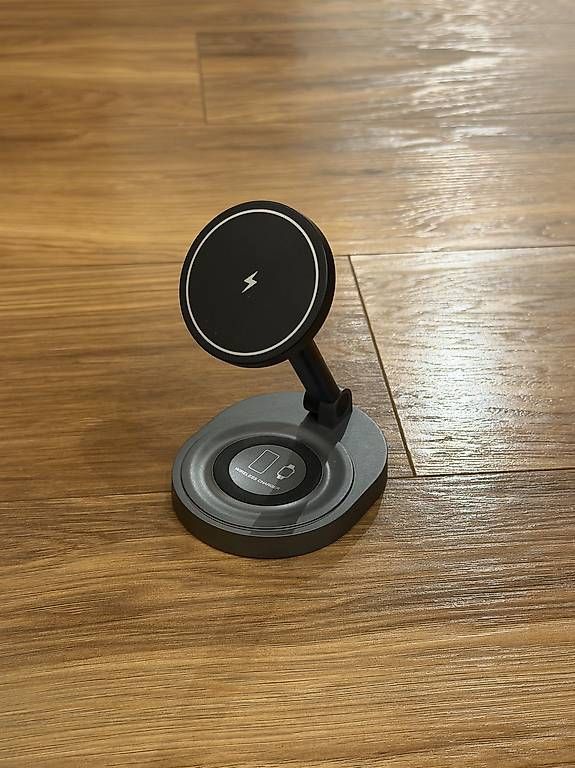 Ladegeräte: Double Wireless Charger - Neu – Gebraucht aus Triengen von Ike67