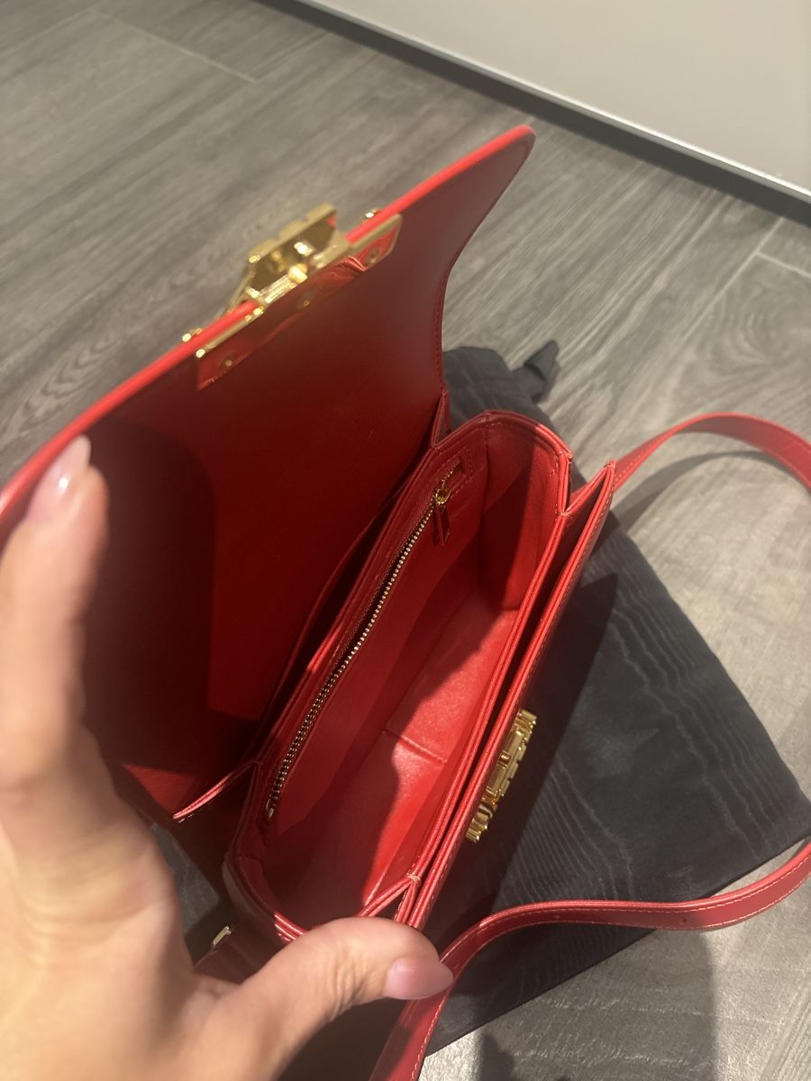 Celine Borse da donna: Sac Celine Triomphe rouge magnifique – Nuovo (secondo la descrizione) da Pieterlen venduto da tha_q8qg 6