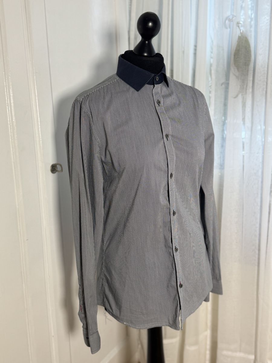 H&M Camicie: H&M Slim fit Gr.S Herren Hemd – Usato da Wetzikon ZH venduto da el-lustigo2 2