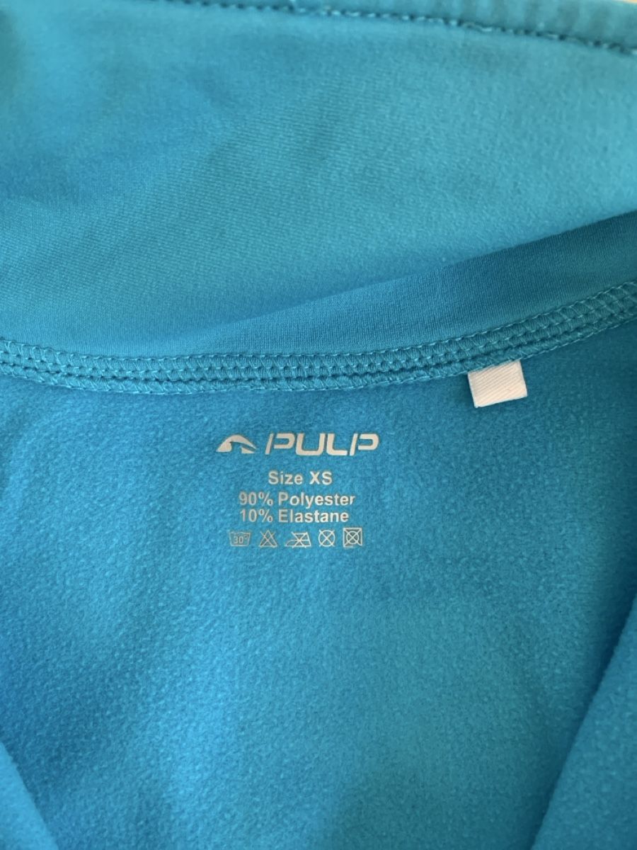 Pullover & Sweatshirts: Skipulli – Gebraucht aus Niederönz von irgendwo 1