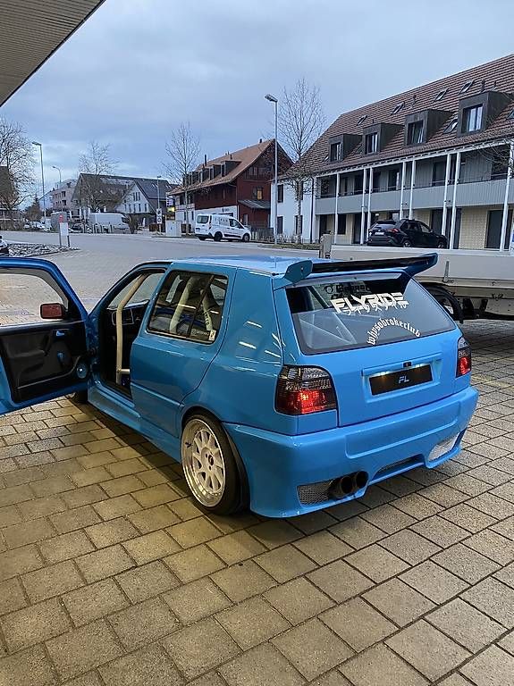 Automobili: VW Golf 3 1.8 Showcar Projekt – Usato da Pfungen venduto da fab_8fcw 2