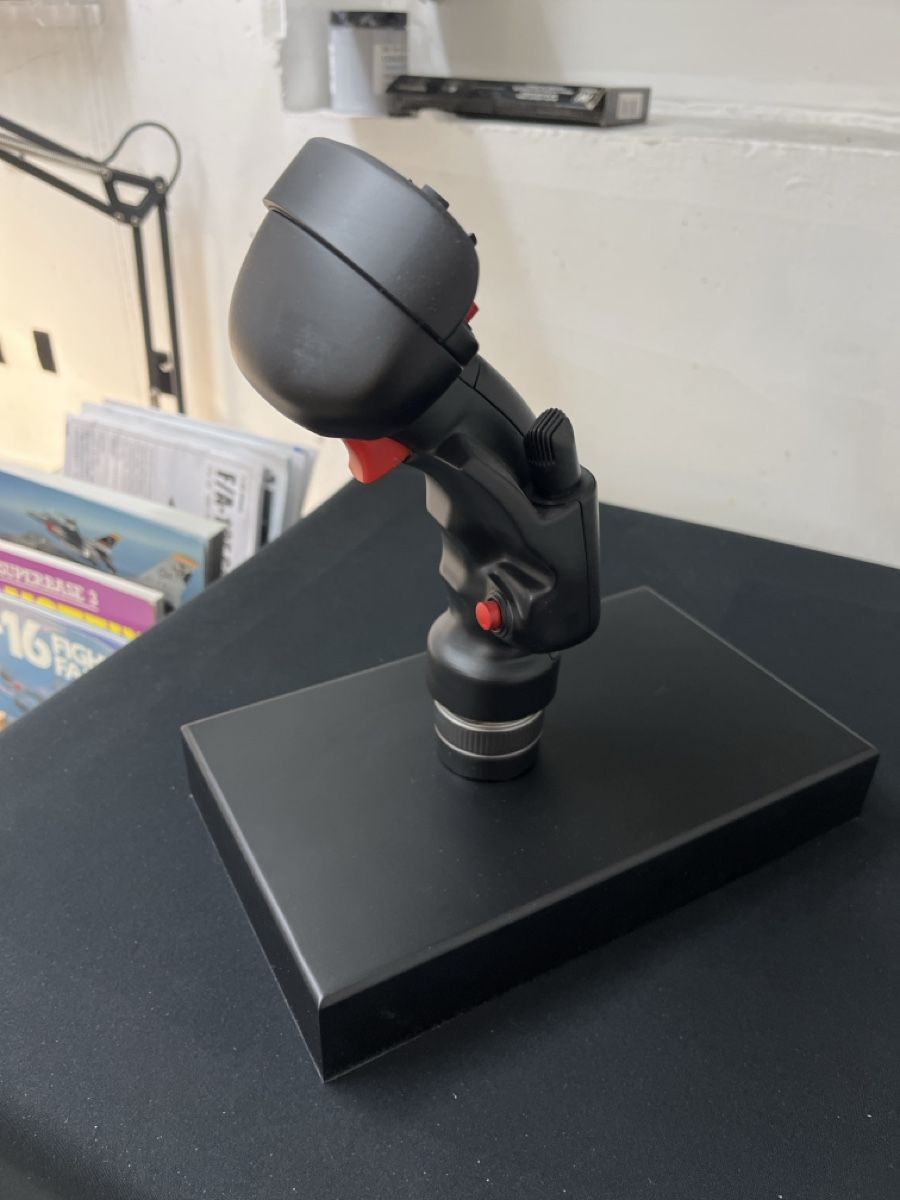 Distruggi documenti: F-18 Steuer Stick 3D gedruckt – Nuovo (secondo la descrizione) da Schattdorf venduto da ddi_9scw 3