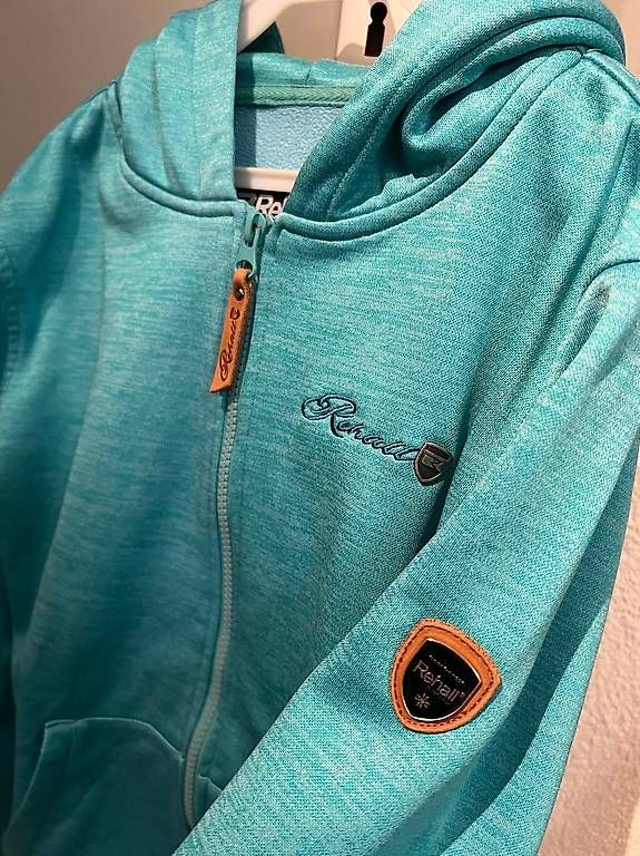 Maglioni & Felpe: neuwertige Jacke / Pullover von Rehall, Grösse 164 – Usato da Hirschthal venduto da rooblue 1
