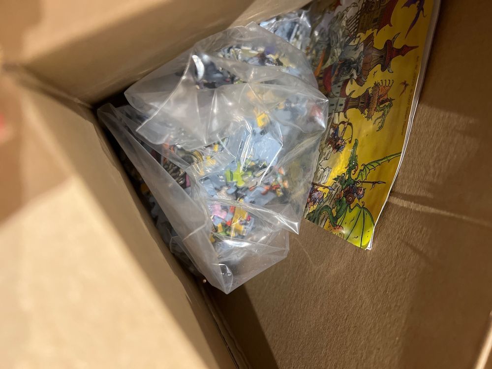 Heye Puzzle: 2x Heye: Battles, Robots, originalverschweisst, rar – Nuovo (secondo la descrizione) da Sennhof venduto da Dealmonster 2
