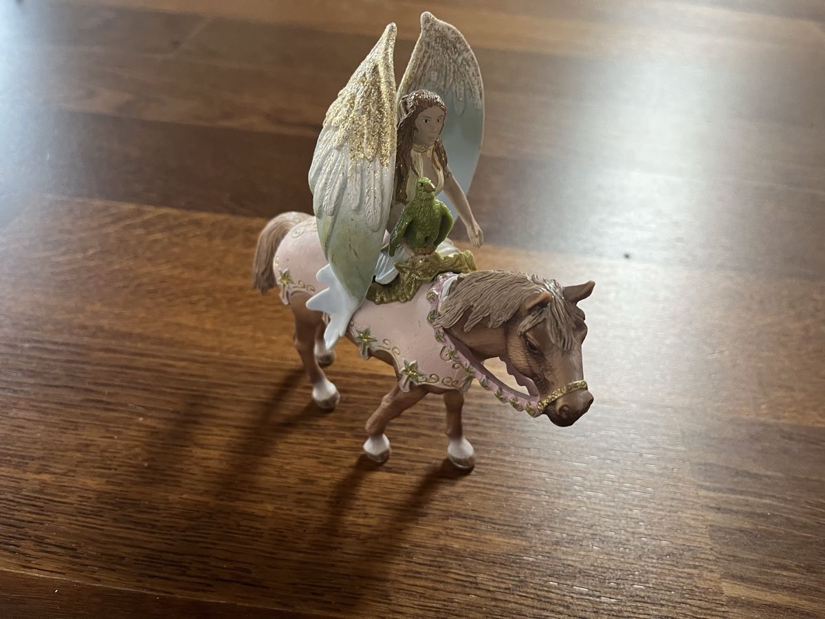 Schleich Giocattoli: Schleich Elfe auf Pferd – Usato da Richterswil venduto da Doris150 1