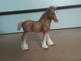 Hellbraunes Schleich-Fohlen