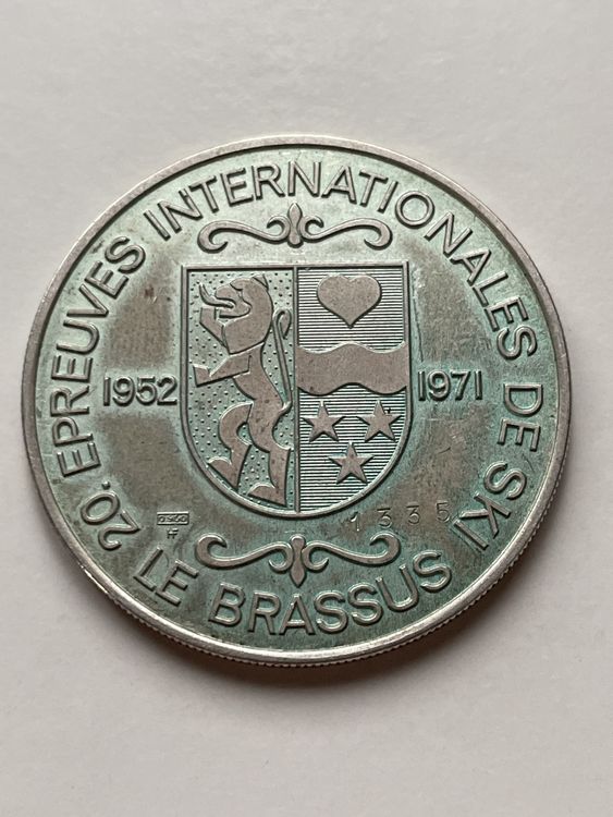 Insigne Broche Saut à Ski CHAMONIX, LE BRASSUS, LES TUFFES 1987