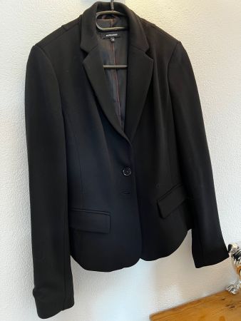 More & More Blazer
