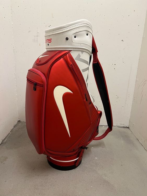 Nike vrs hotsell staff bag