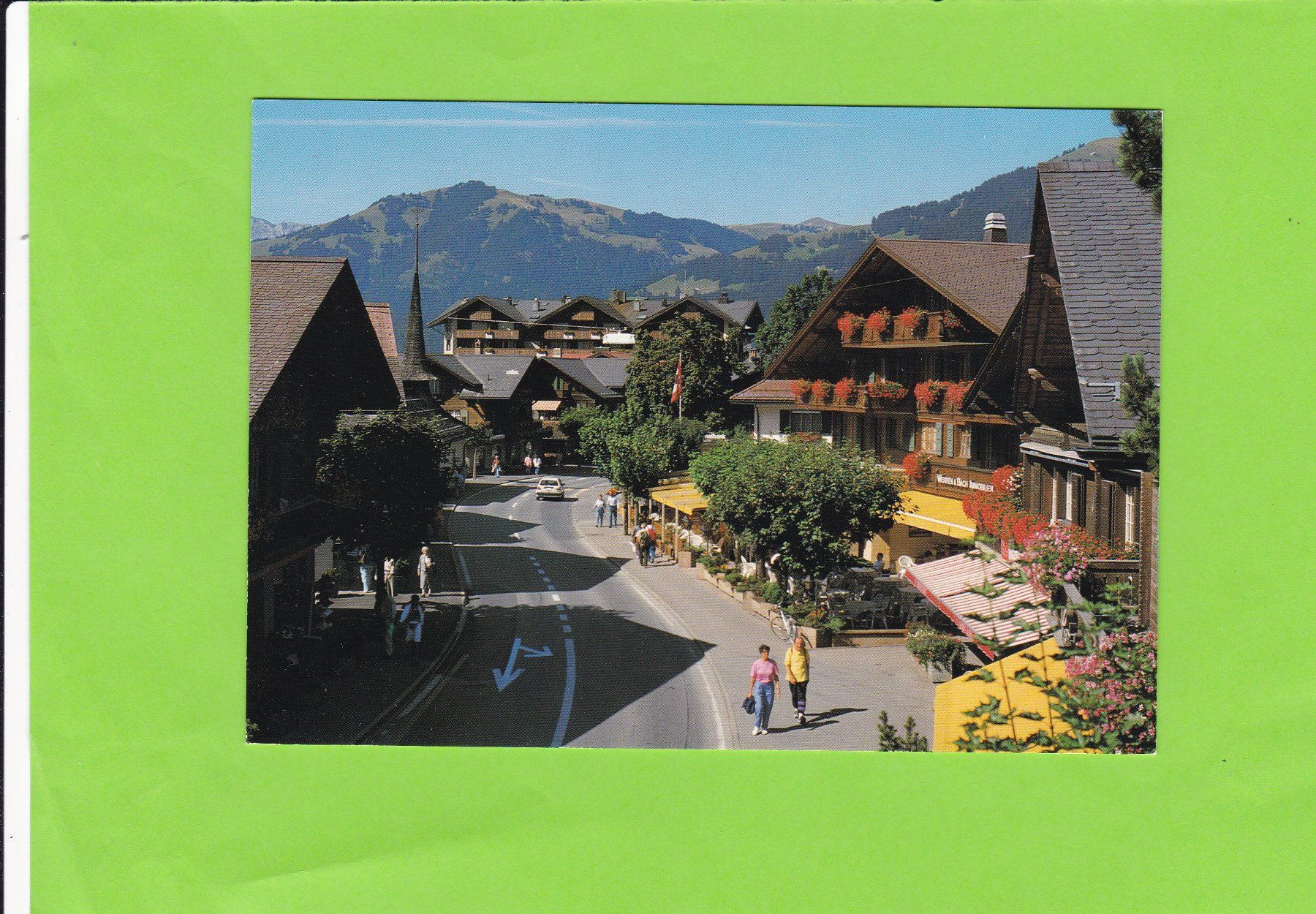 Cartoline postali: Gstaad, Dorfstrasse-belebt – Usato da St. Peterzell venduto da neckertal