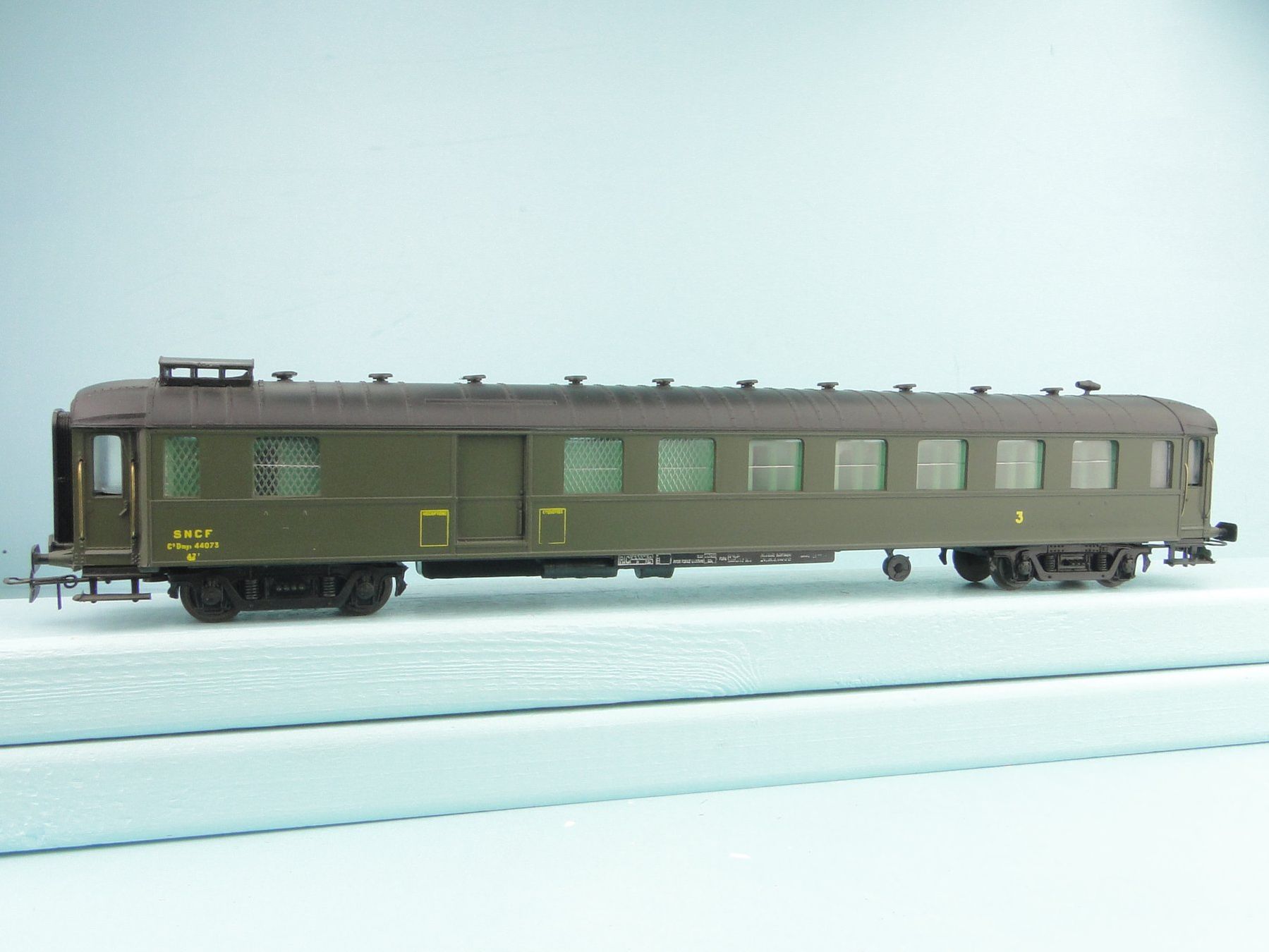 Modellini di ferrovie: France Trains H0 244 Mixte Fourgon – Usato da Bülach venduto da cann11 3