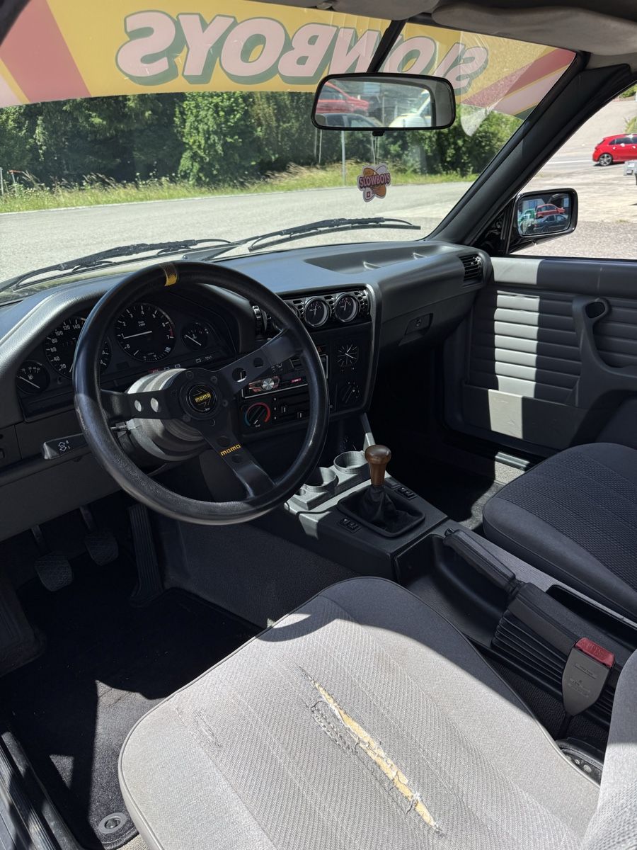 BMW Autos: BMW 316i E30 Handschalter – D'occasion à gachnang par crisi124 6