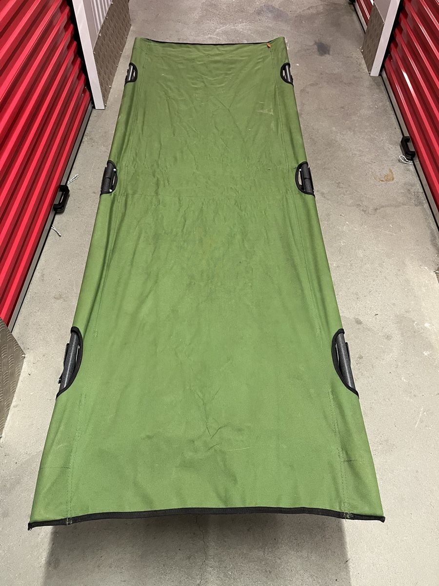 Army Specific Sentinel Klappbett/Camping Bed - Excellent (Gebraucht) in ...