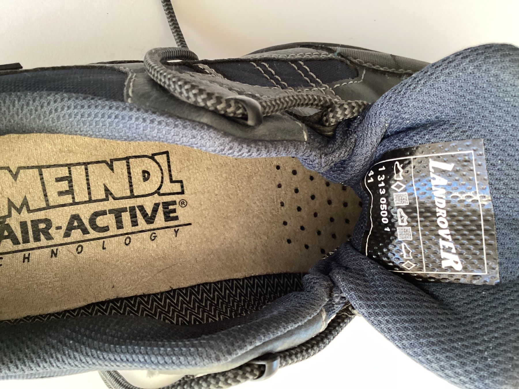 Landrover Chaussures hommes: Trekkingschuh Landrover grau Gr. 41 – D'occasion à Wagen par papai1 5