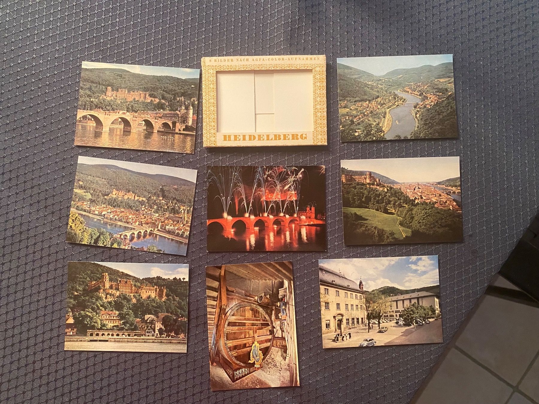 Cartoline postali: Antikes Ansichtskartenbuch Heidelberg – Usato da Balsthal venduto da Uroby 1