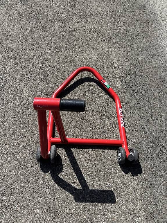 Ständer: Montageständer Bike-Lift – Gebraucht aus Ennetbürgen von Hyde