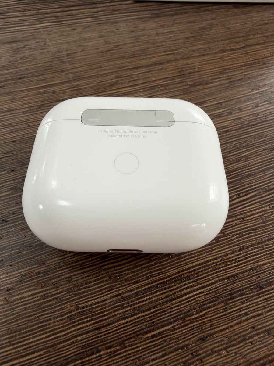 Apple Cuffie: Apple AirPods 3. Generation mit Lightning Ladecase weiss – Usato da Seuzach venduto da jul_xpc8 2