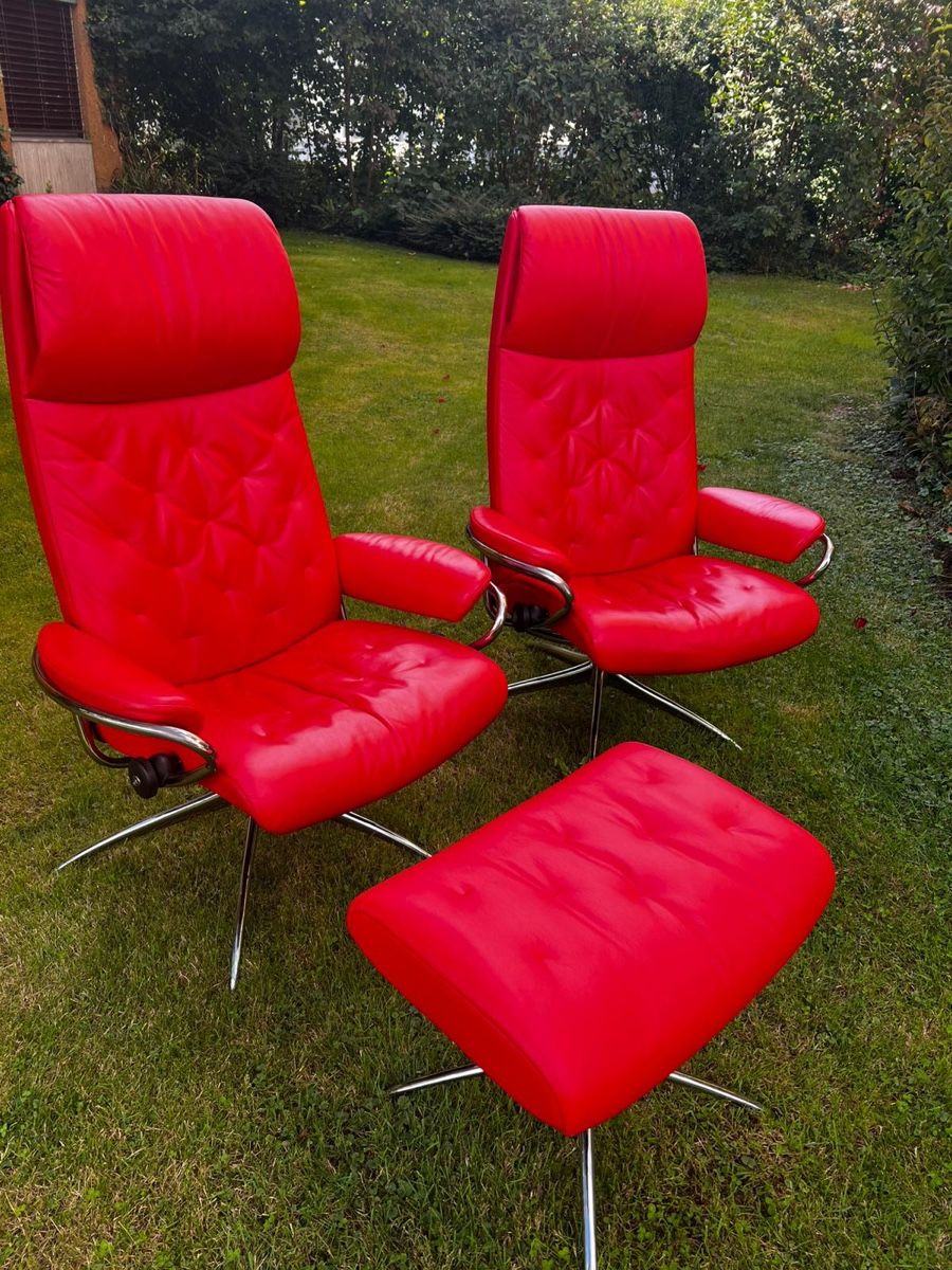 Stressless Poltrone: 2 Stressless Relaxsessel inkl. ein Hocker – Usato da Gwatt (Thun) venduto da eve_87