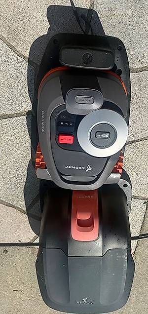 Tagliaerba: Segway Navimow H3000E - VF Modell 2025 – Usato da Ittigen venduto da mar_m9sk