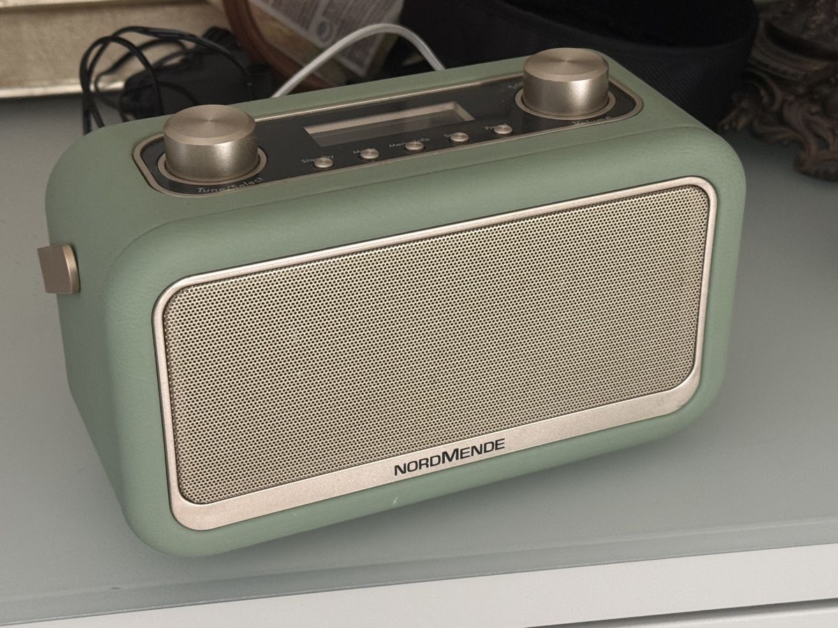 Nordmende Radio: Normende Radio – Usato da Bern venduto da RandomShopper