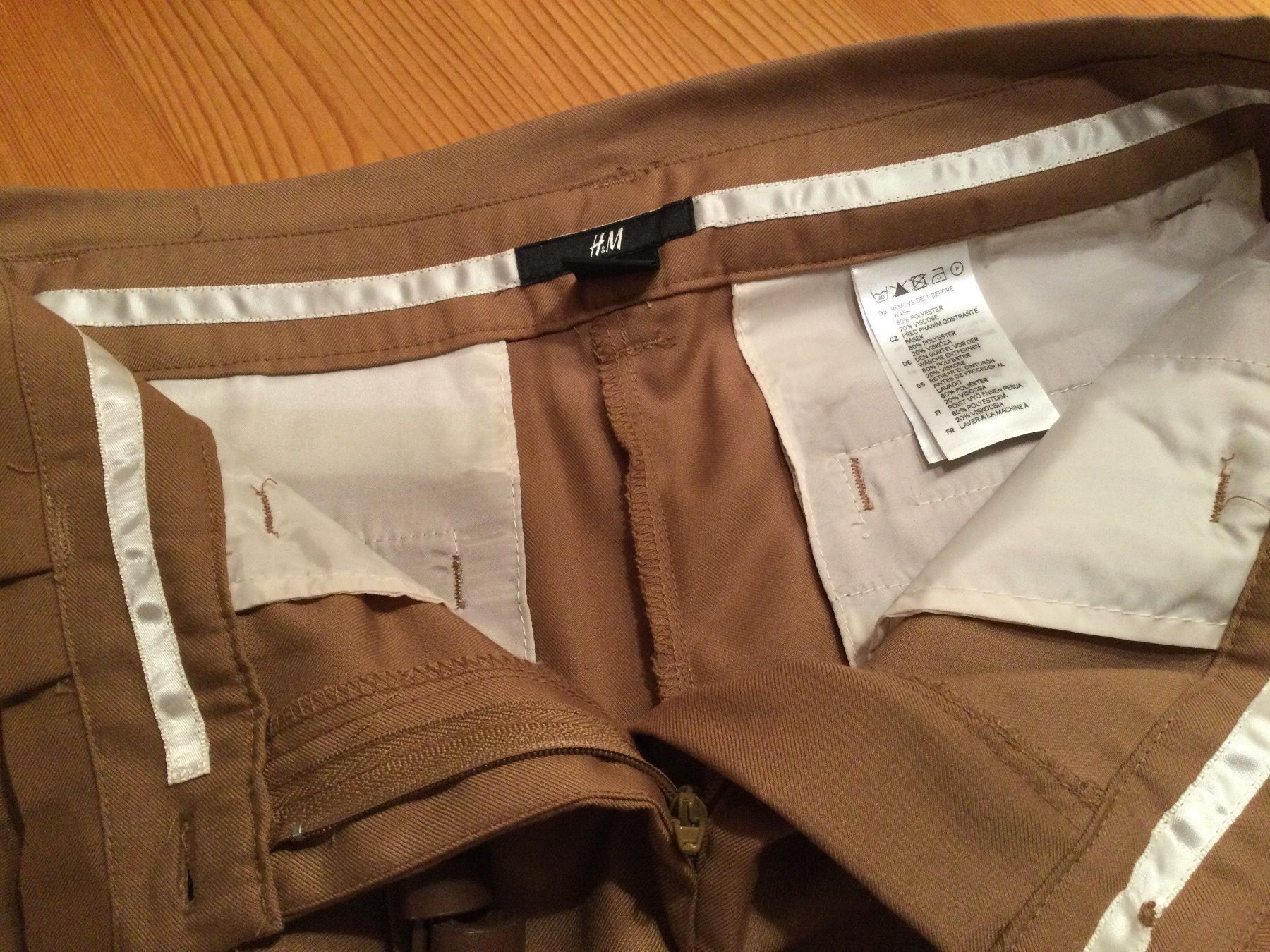 H&M Hosen: !NEU!  HOSE  Gr. 34 – Neu (gemäss Beschreibung) aus Aesch BL von Fortexx