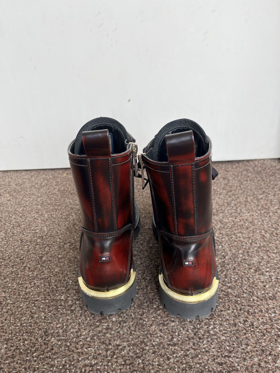 Tommy Hilfiger Damenschuhe: Polished Leather Boot Tommy Hilfiger Gr. 37 – Neu (gemäss Beschreibung) aus Unterägeri von Thomasli 3
