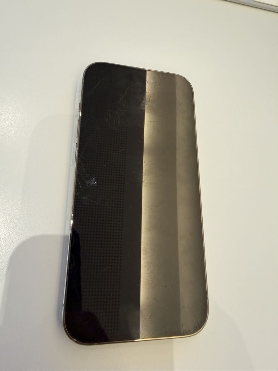 Apple Handys / Smartphones: iPhone 14 Pro Gold mit Schaden / 256Gb – Gebraucht aus Arbon von Herbfo 5