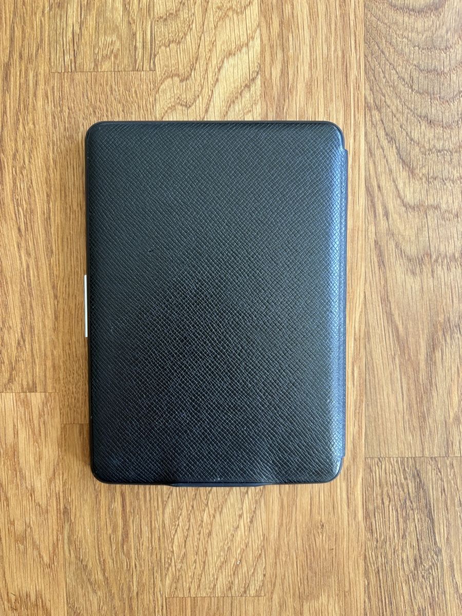 Amazon Tablet PC: Kindle Paperwhite (6. Generation) mit Hülle – Gebraucht aus Dübendorf von jul_swm6 1