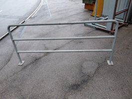 Massiver Absperrbügel, verzinkt, L=2100 mm, H=940 mm, P4