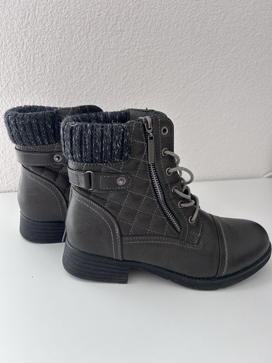 Damenschuhe: Stiefel Gr 38.5 – Neu (gemäss Beschreibung) aus Egg b. Zürich von egg2665 1