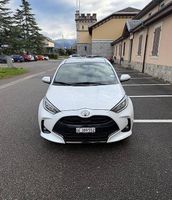 Toyota Yaris 1.5 VVT-i HSD Premium
