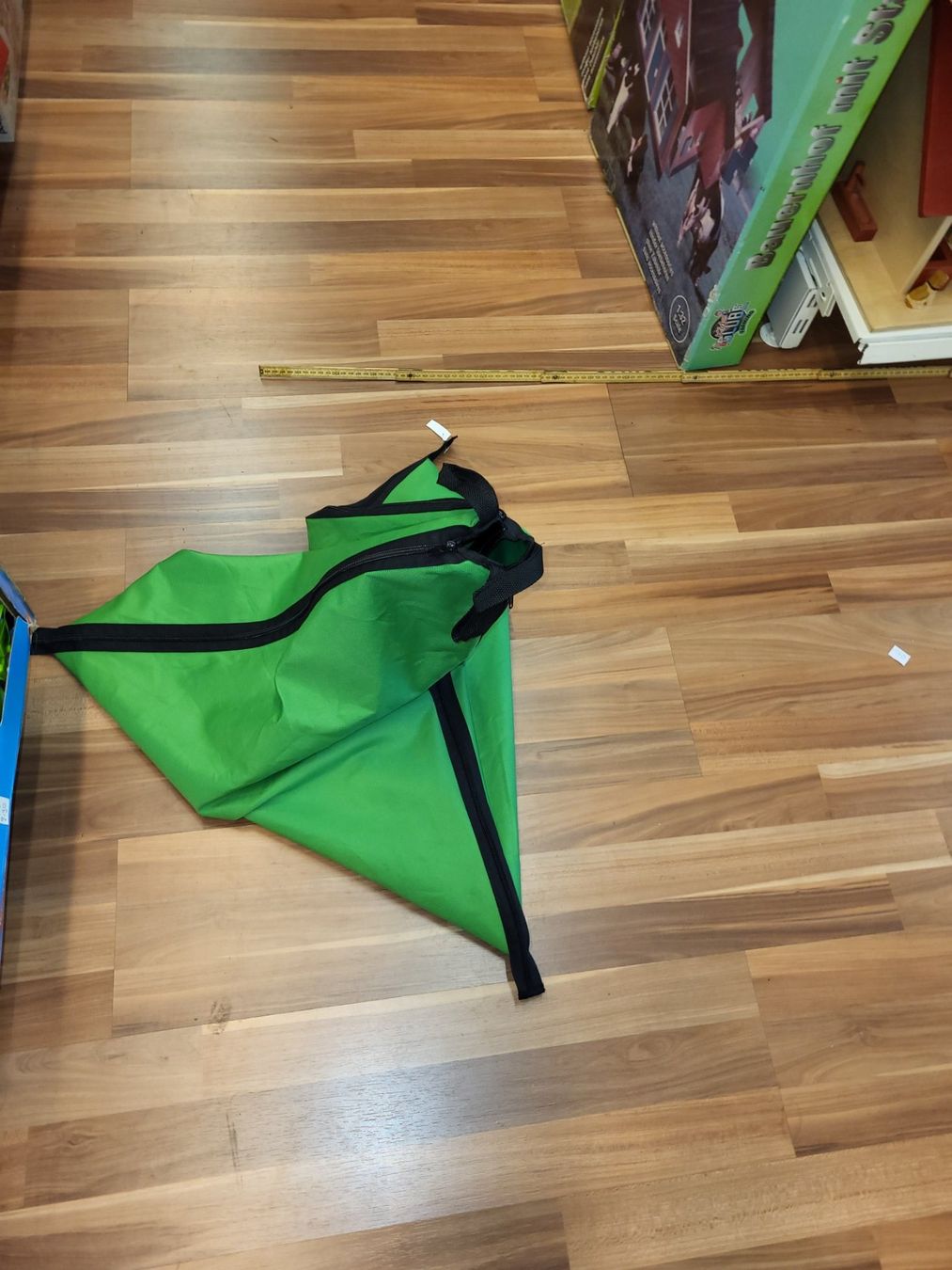 Spiele: Spielmatte Toys bag B15 – Gebraucht aus Schwarzenburg von Flamingo07