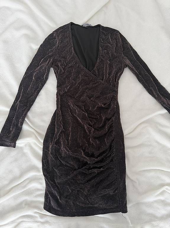 Vestiti: Glitzerndes Kleid von Vero Moda – Usato da Oberburg venduto da ab22q