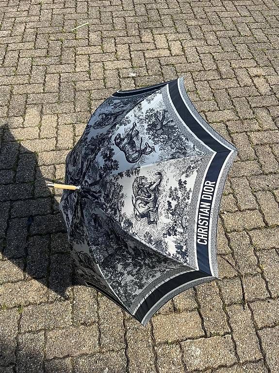 Ombrelli: Parapluie Walk?n?Dior – Usato da Lausanne venduto da mar_hzm5