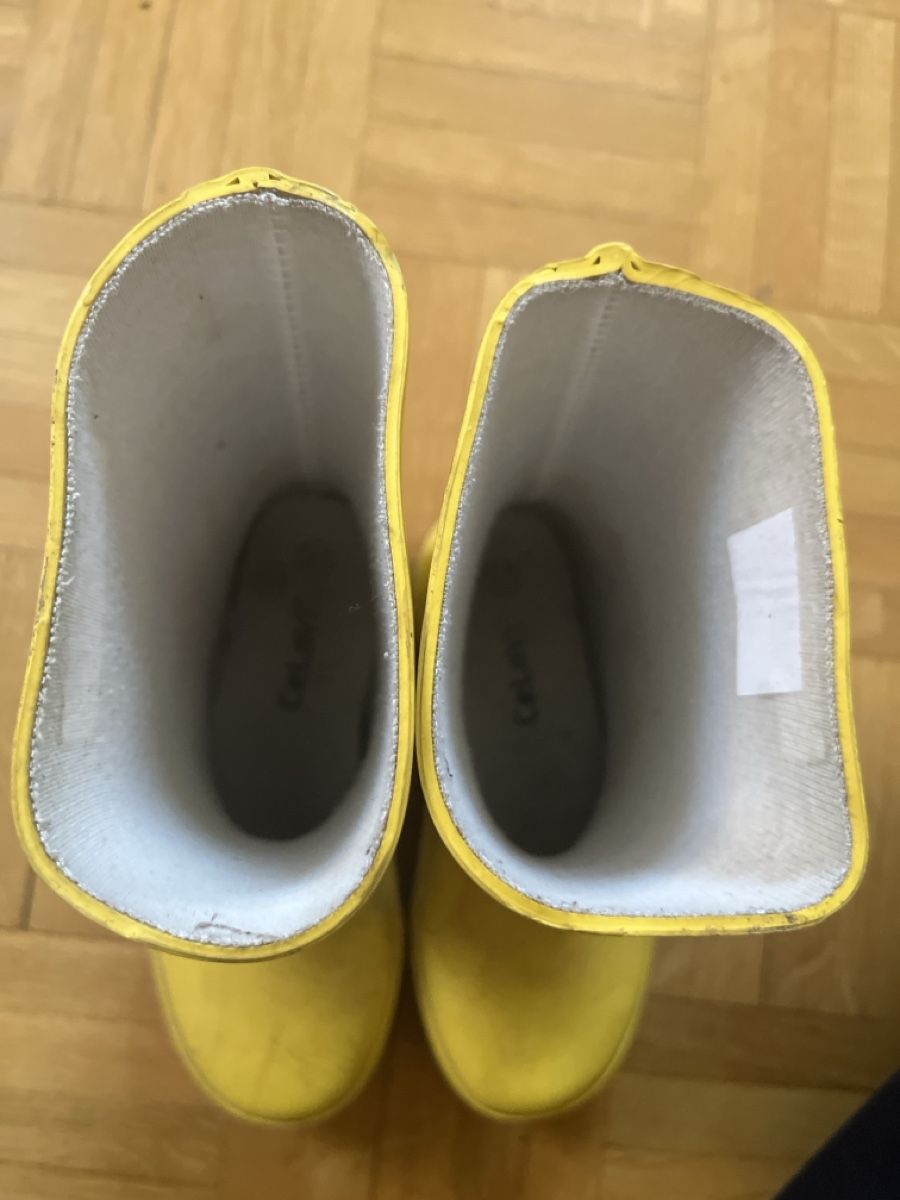 Scarpe per ragazzi: CeLaVie rubber boots, size 27 – Usato da Villette (Lavaux) venduto da eva_l6gw 4