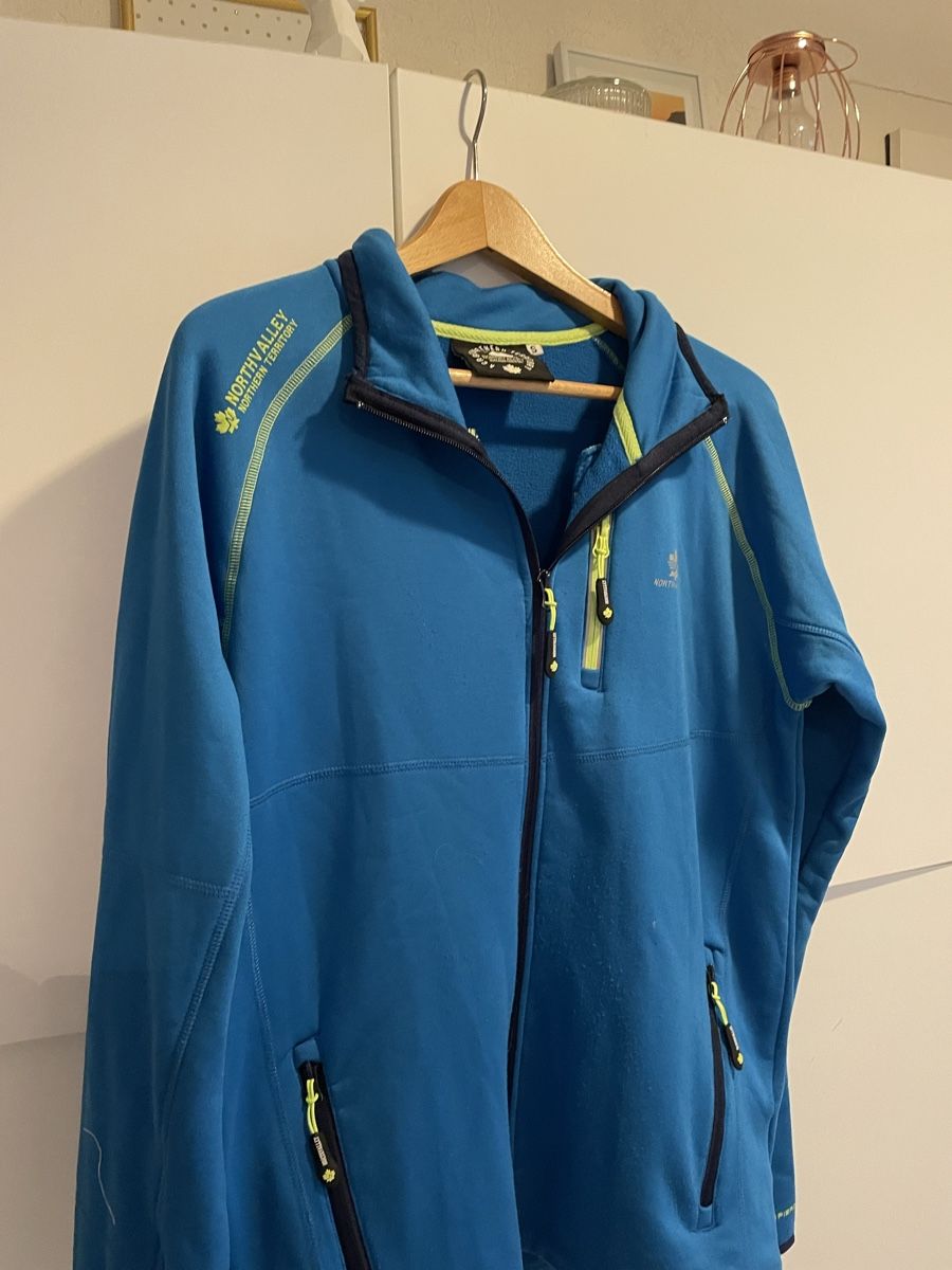 Jacken: Veste sport bleue s north valley – Gebraucht aus Pully von kaba07 1
