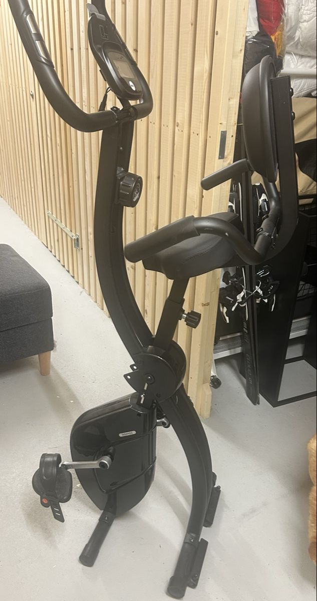 Vélos: Vélo appartement pliable  – D'occasion à Crissier par C.cantatore 2