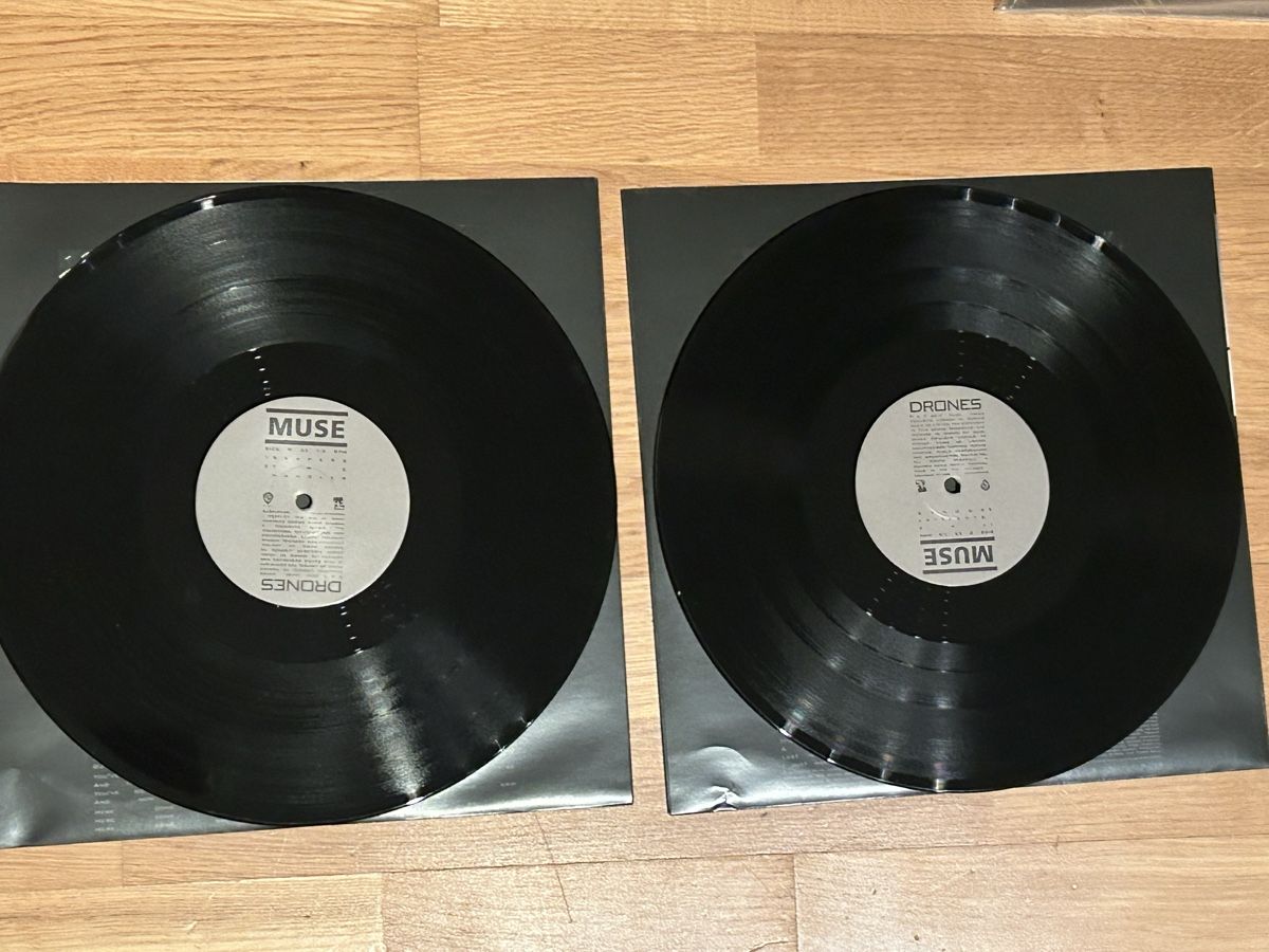 Dischi in vinile: MUSE. 2015. DRONES – Nuovo (secondo la descrizione) da Faulensee venduto da Mizuno06 7